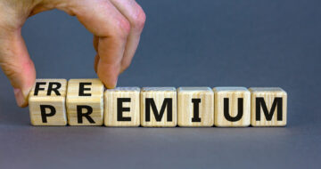 Freemium Pros and Cons – Is It Right for Your Business